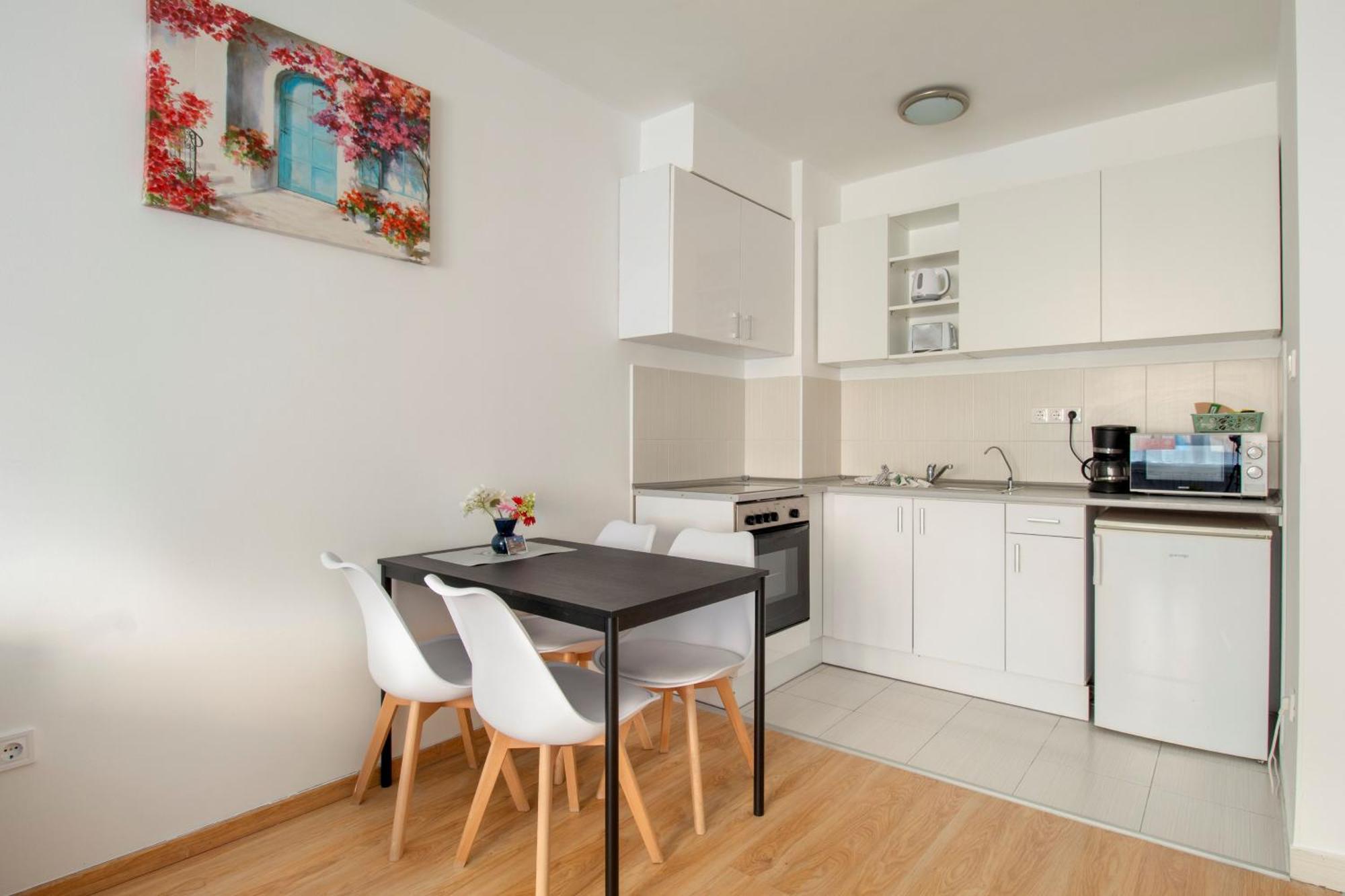 בודפשט Mono Residence With Free Parking מראה חיצוני תמונה